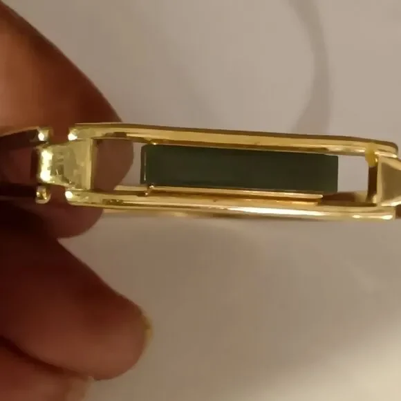 Vintage Avon 1970s Treasured Jade Art Deco Revival Nephrite Cuff Bracelet - Picture 4 of 5